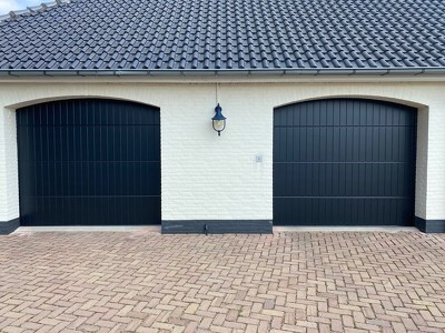 Dubbele garagedeuren