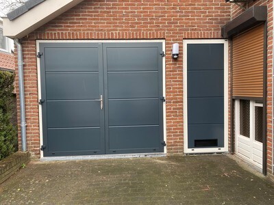 Dubbele openslaande garagedeuren